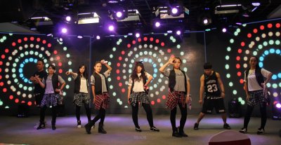 為動(dòng)感的現(xiàn)代舞&mdash;&mdash;cry cry 